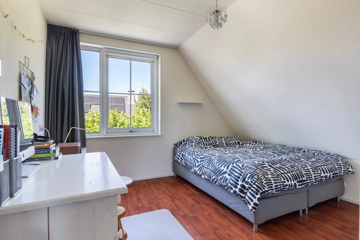 Photo 44 of Zegge 1-A