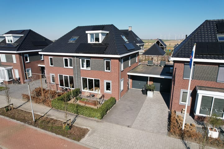 Foto 1 van Lage Weide 6