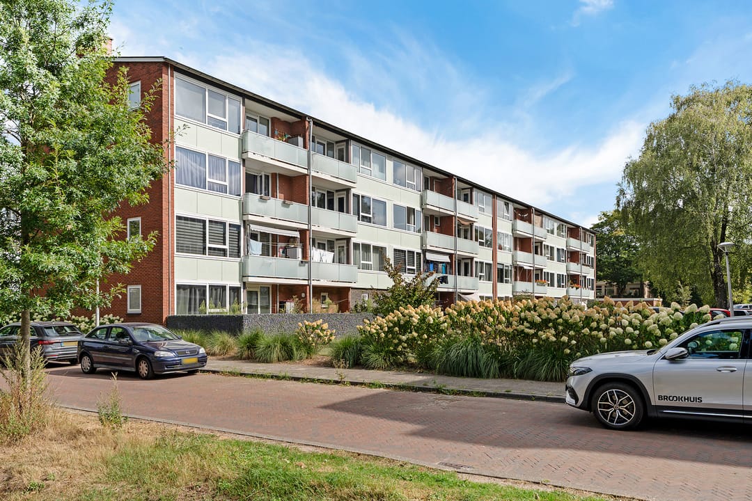 Photo 37 of Rembrandtlaan 258