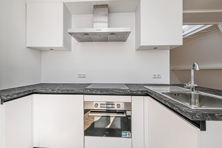 Foto 11 van Weimarstraat 112-B