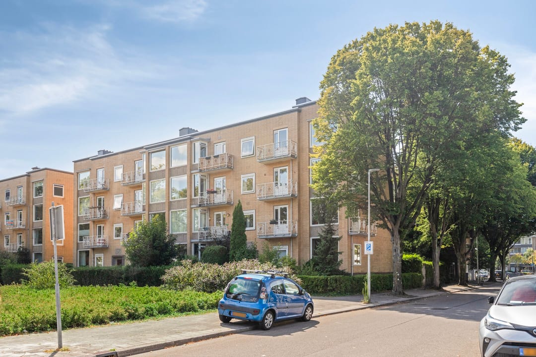 Photo 1 of Lessinglaan 35-1