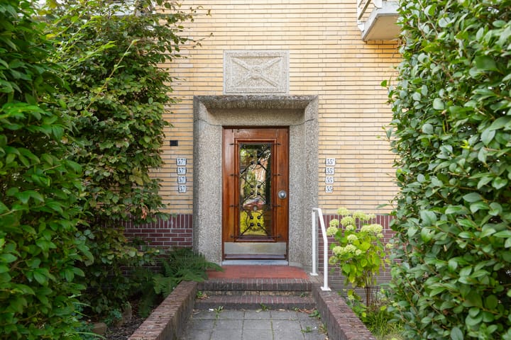 Photo 5 of Lessinglaan 35-1