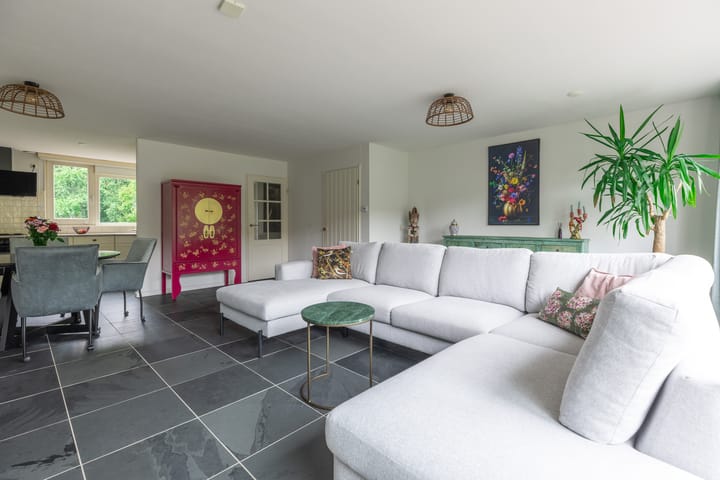 Foto 10 van Moutmolenstraat 28