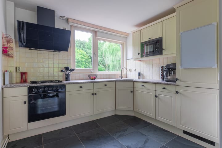 Foto 12 van Moutmolenstraat 28