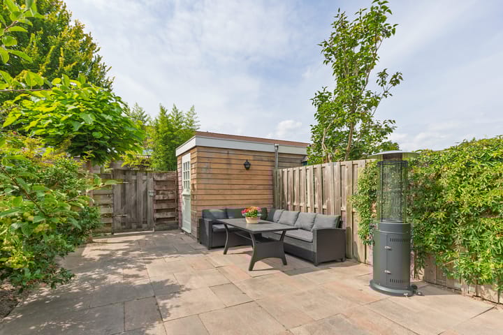 Foto 26 van Moutmolenstraat 28