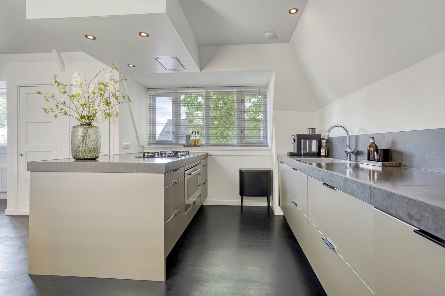 Foto 4 van Prins Hendrikstraat 1-B