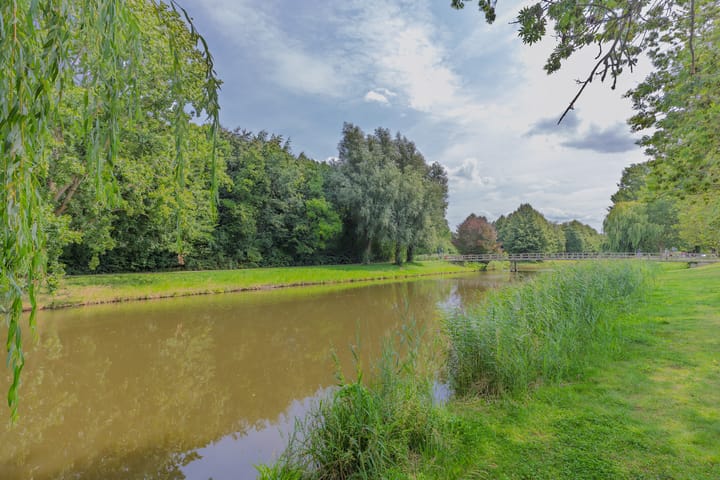 Foto 32 van Moutmolenstraat 28