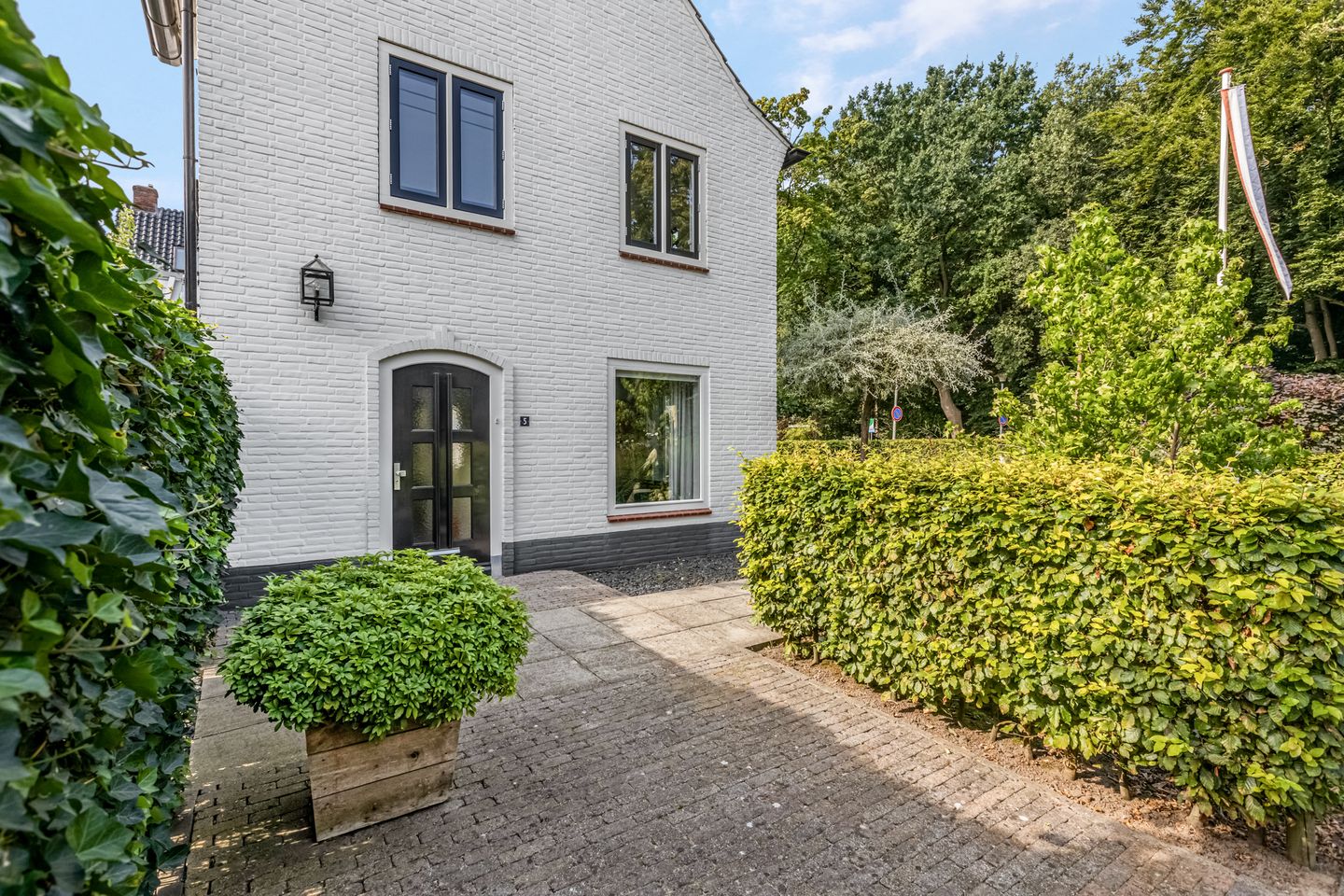 Foto 5 van Julianalaan 5