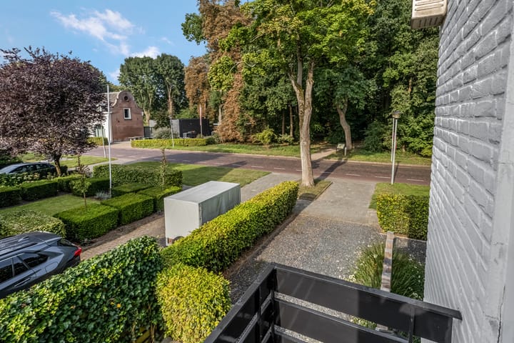 Foto 30 van Julianalaan 5