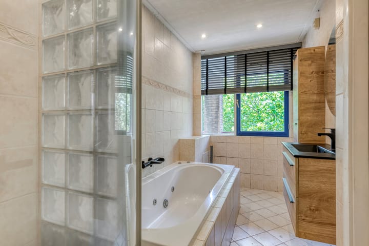 Foto 15 van Hontenissestraat 152