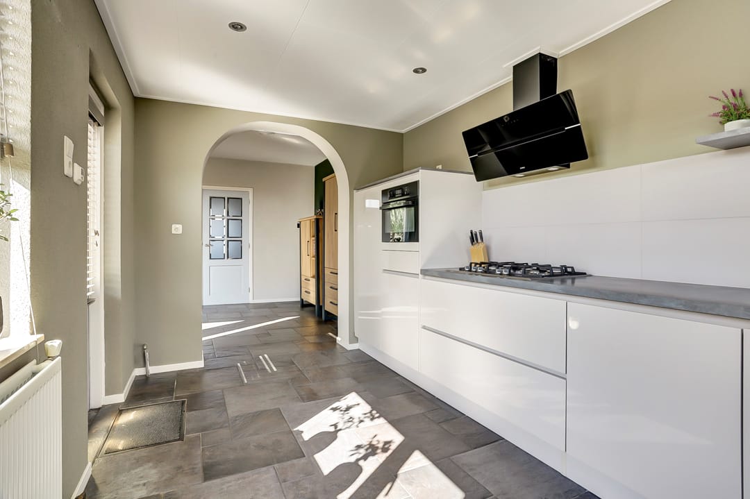 Foto 8 van Hazebrouckstraat 17