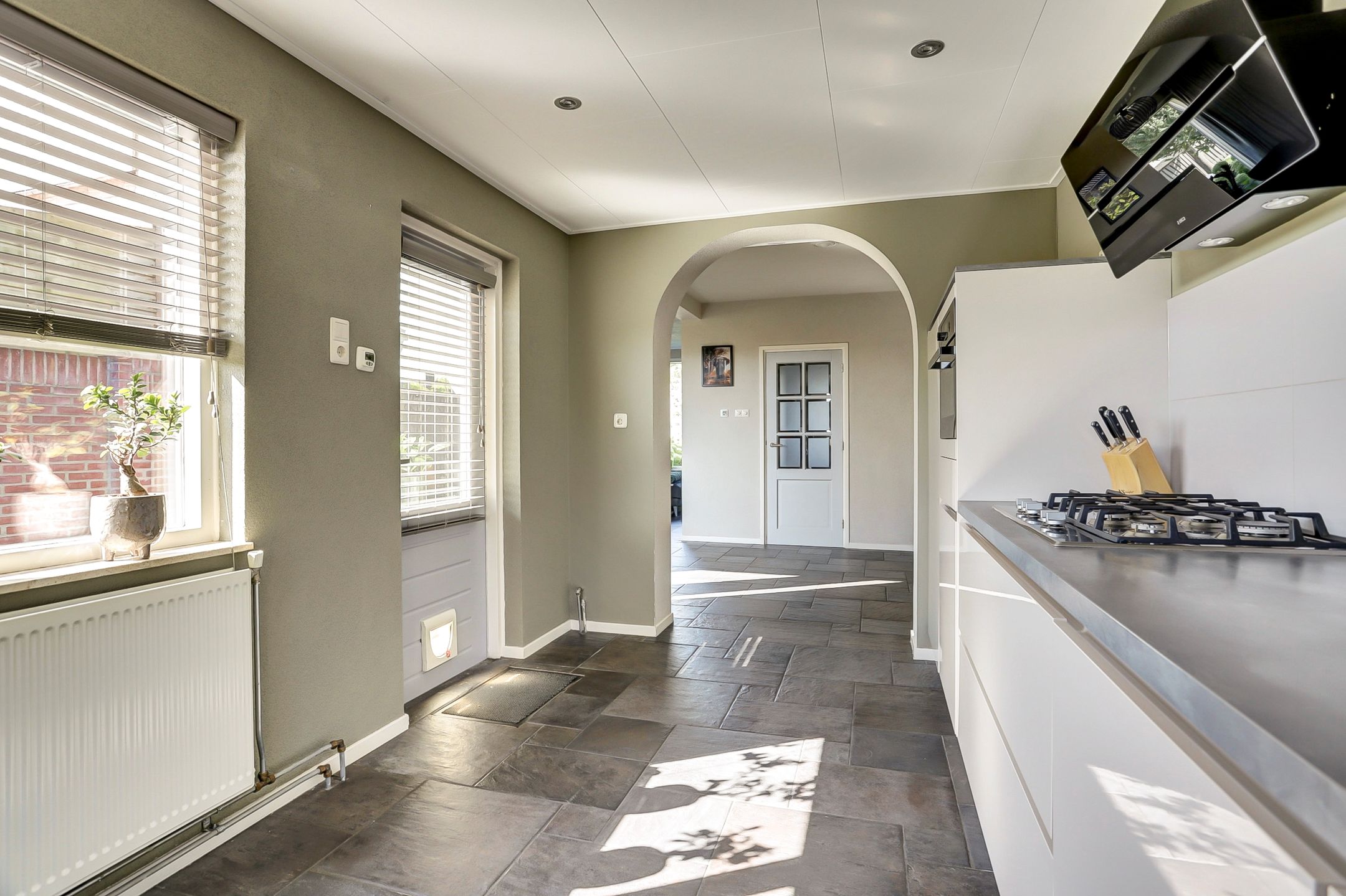 Foto 9 van Hazebrouckstraat 17