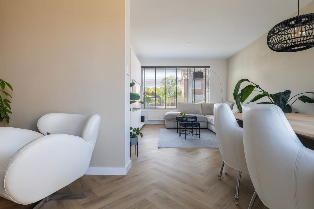 Photo 16 of Graldastins 57