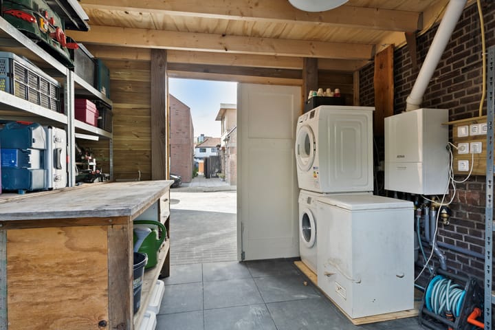 Foto 35 van Westpolderstraat 5