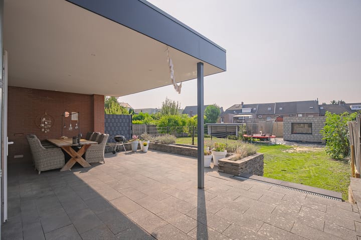 Foto 19 van Leliestraat 36