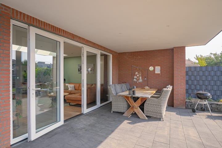 Foto 20 van Leliestraat 36