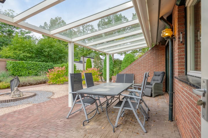 Foto 33 van Weerdslag 52