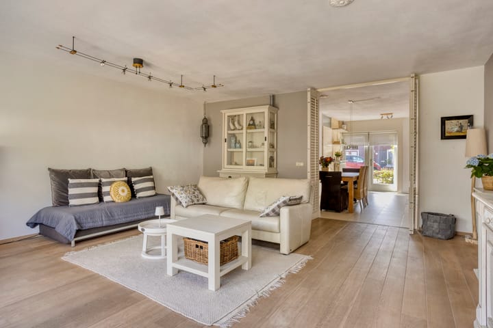 Foto 5 van Zandroos 30