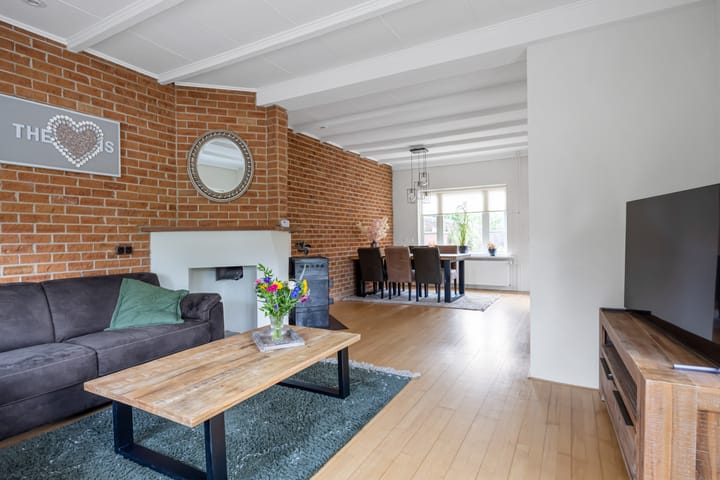 Foto 21 van Stationsweg 72