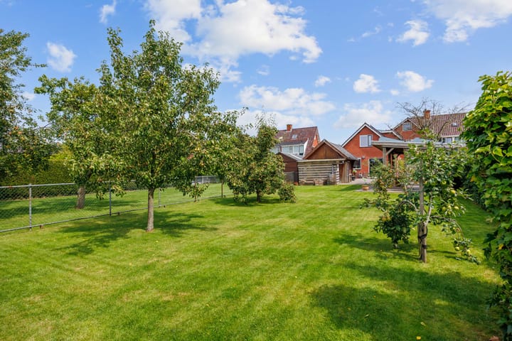 Foto 64 van Stationsweg 72