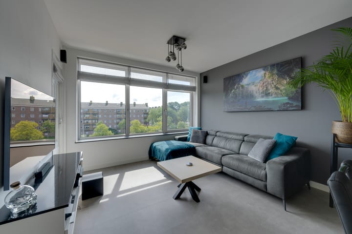 Photo 11 of Wormerplein 86