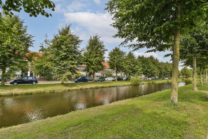 Foto 23 van De Genestetstraat 12