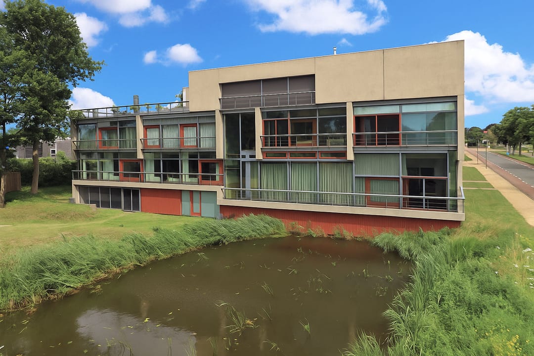 Foto 1 van Stationsplein 16