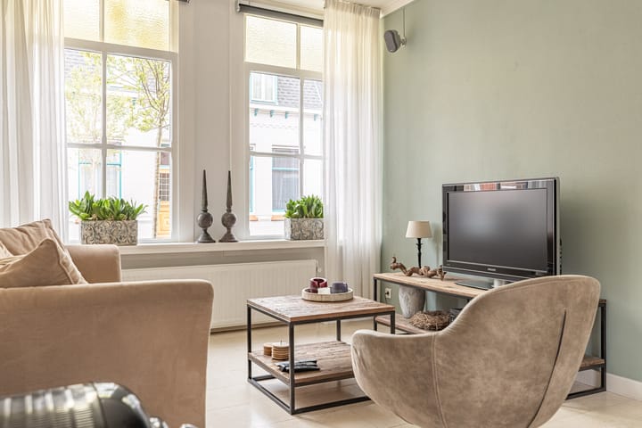 Foto 3 van Boulevard Antverpia 39