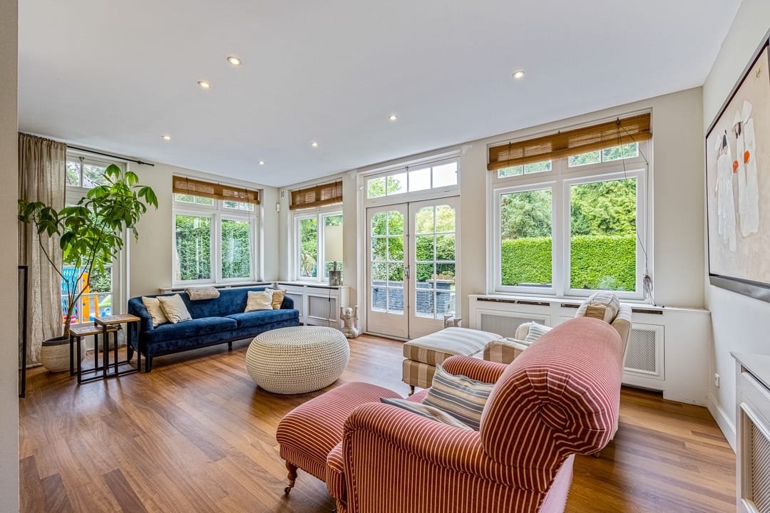 Foto 26 van Naarderstraat 68