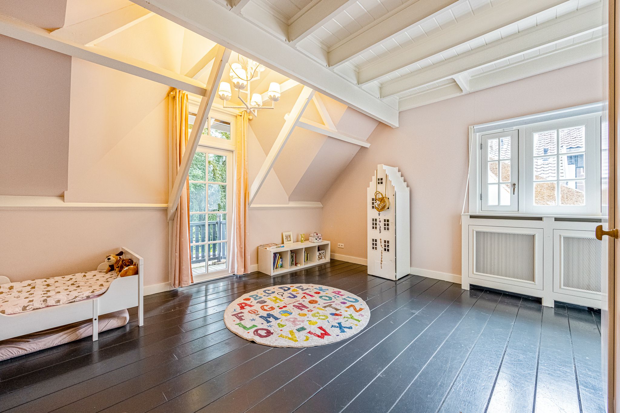 Foto 39 van Naarderstraat 68