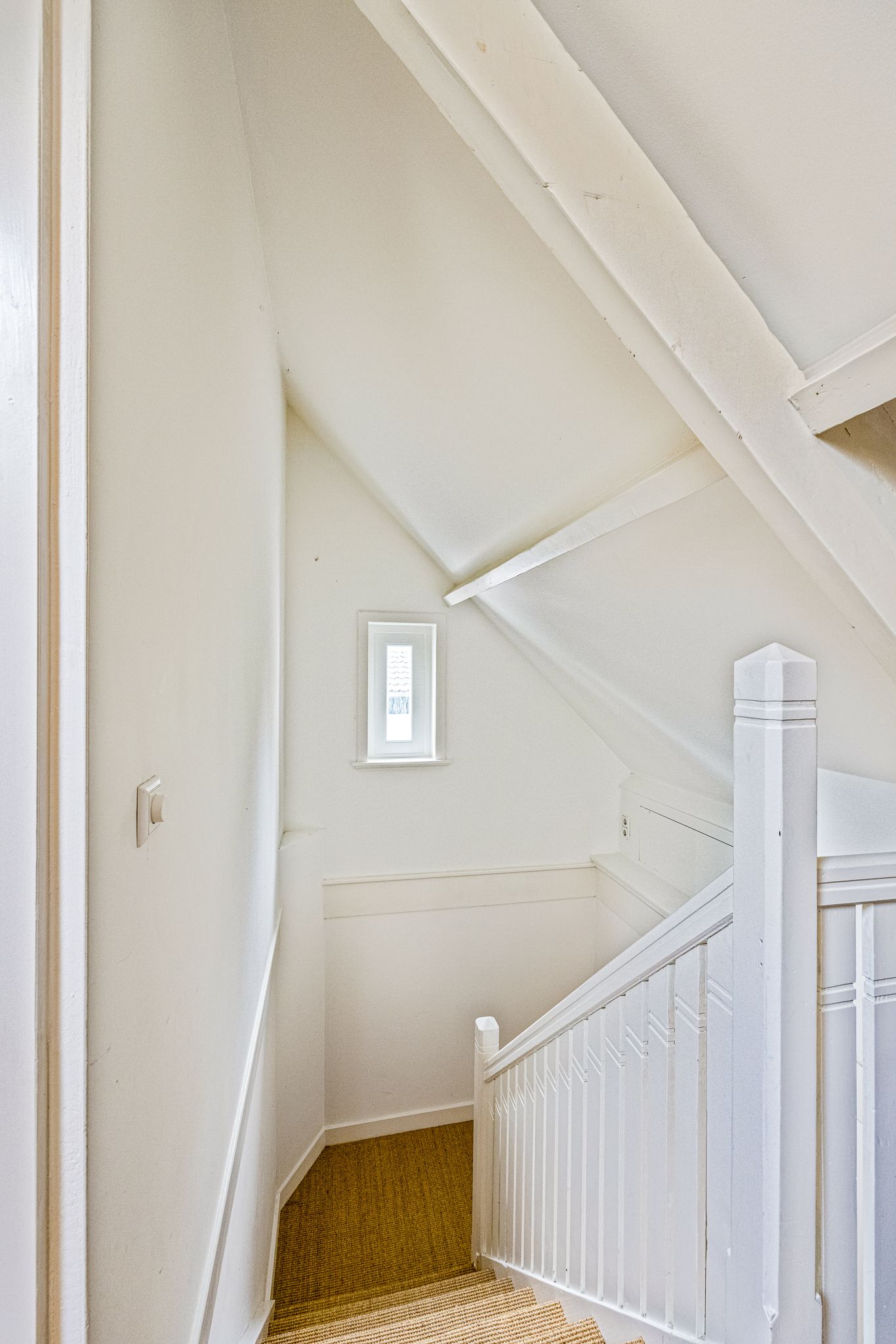 Foto 60 van Naarderstraat 68