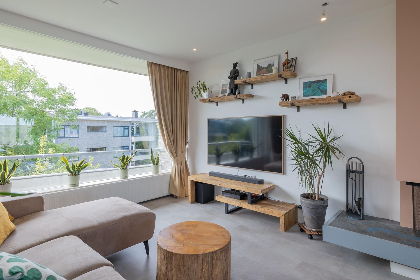 Foto 5 van Laurens Reaellaan 74-III