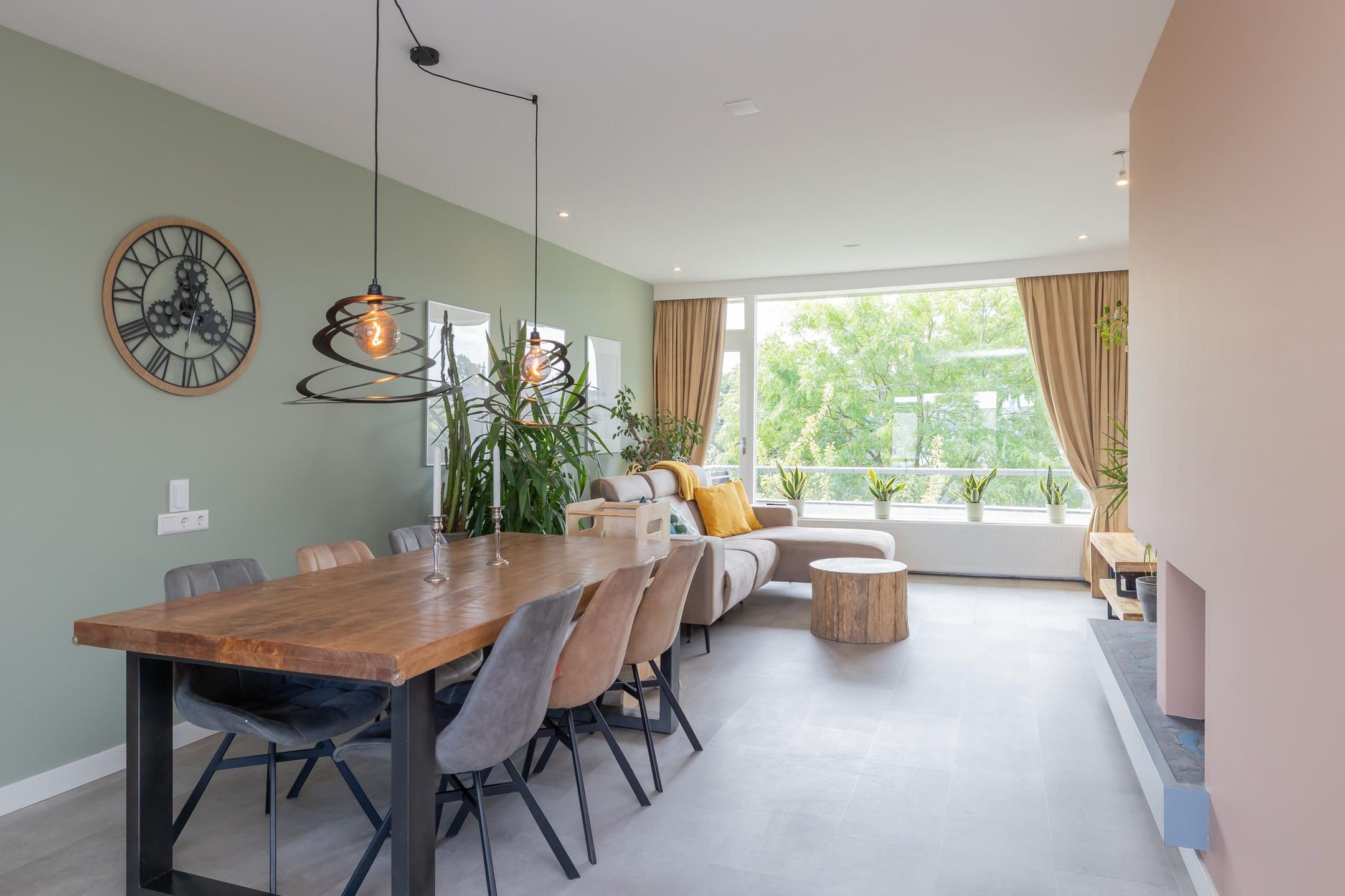 Foto 9 van Laurens Reaellaan 74-III