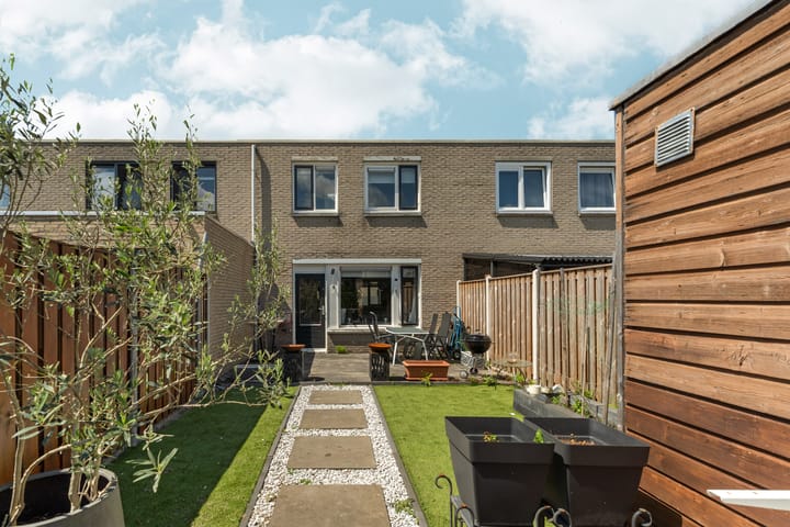 Foto 27 van Wijnruitstraat 10