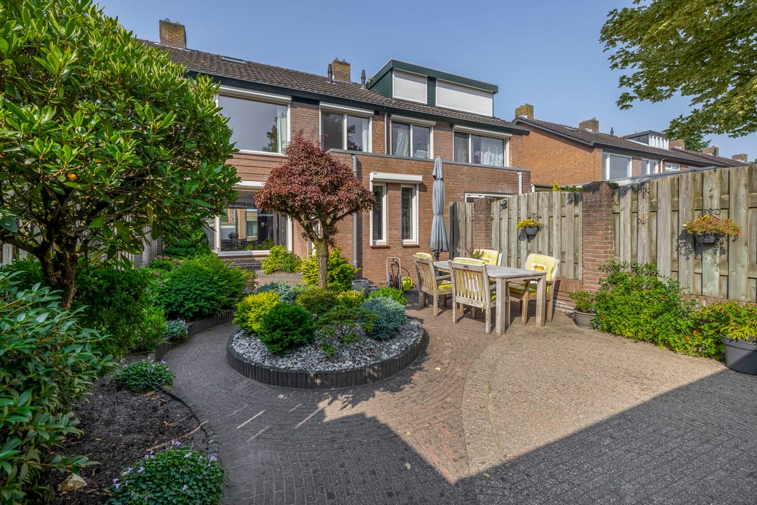 Photo 32 of Lindehof N 23