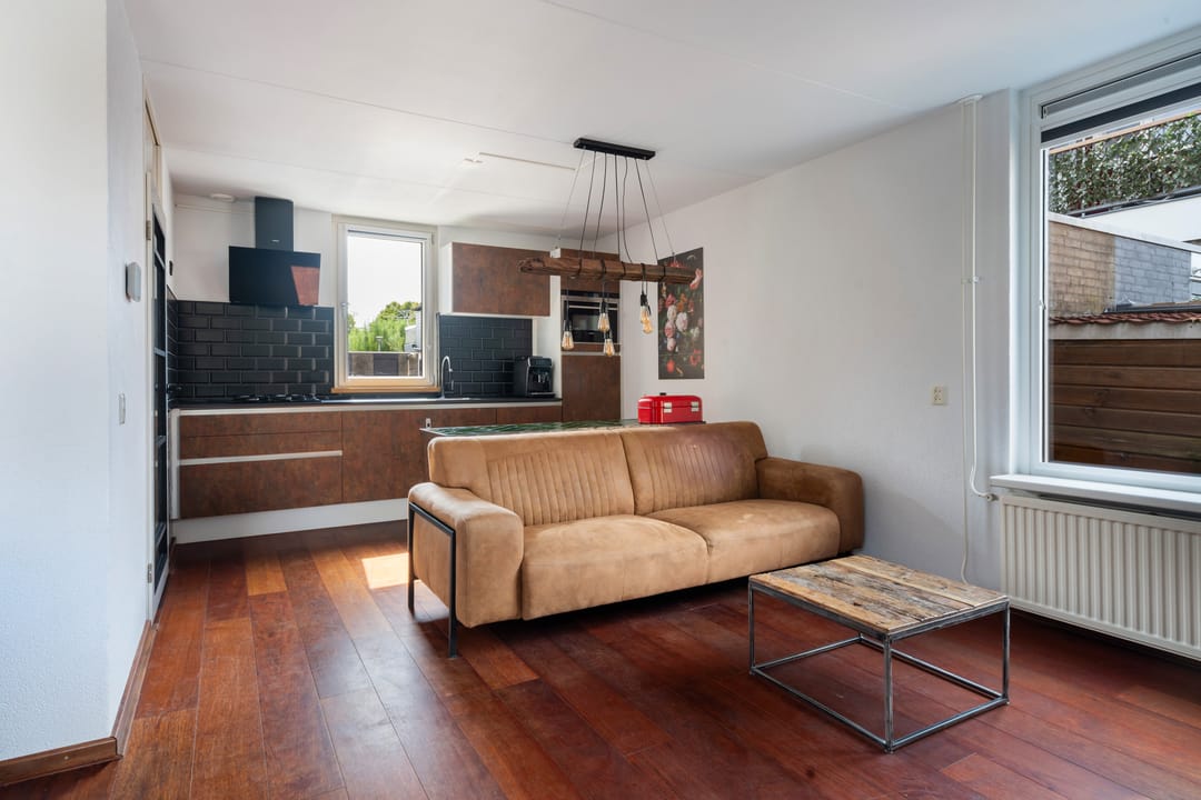 Foto 11 van Prins Clausplein 4