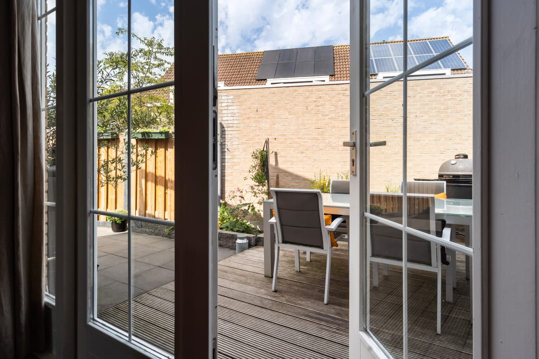 Foto 37 van Prins Clausplein 4