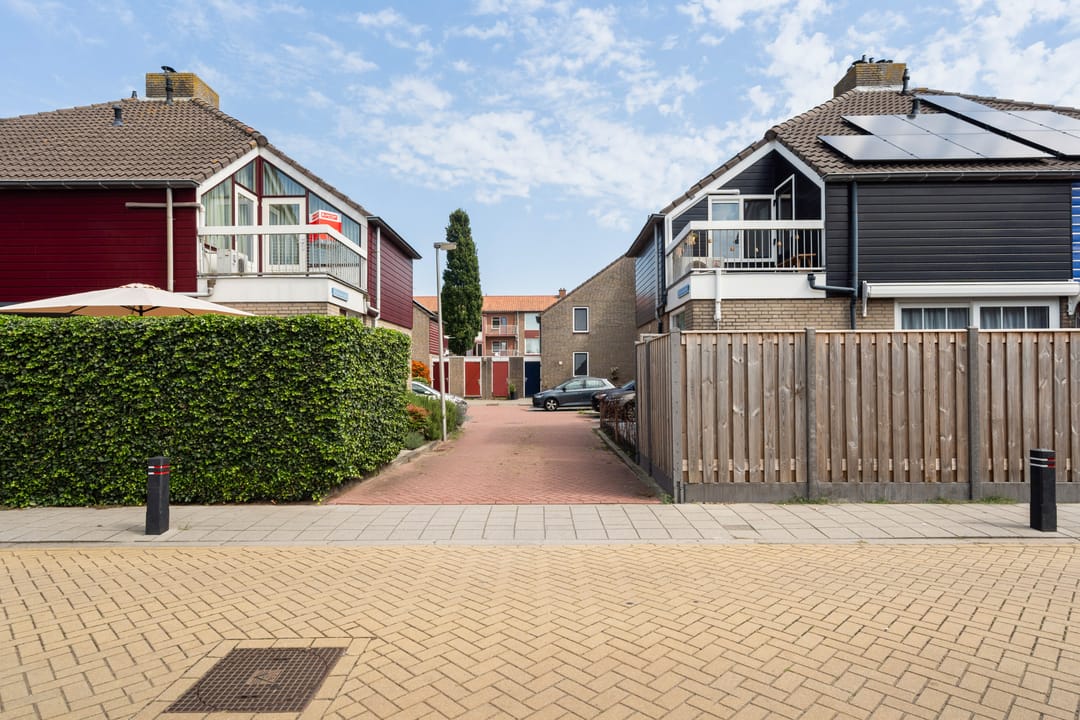 Foto 47 van Prins Clausplein 4