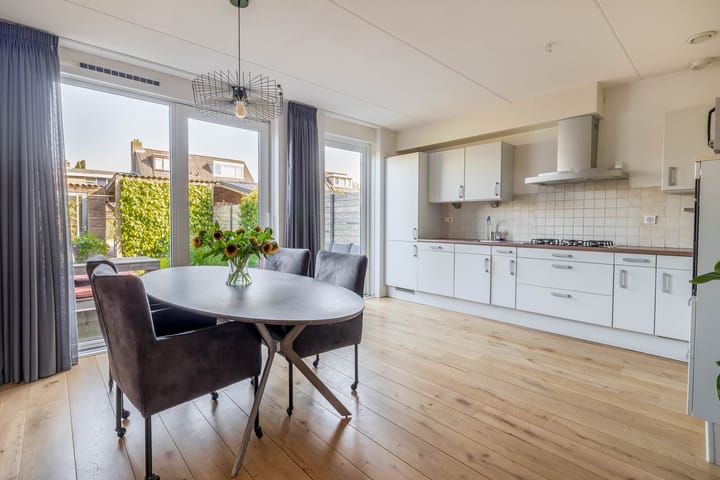 Foto 4 van Bernhardlaan 3-E