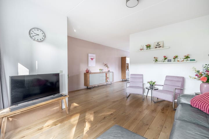 Foto 10 van Bernhardlaan 3-E