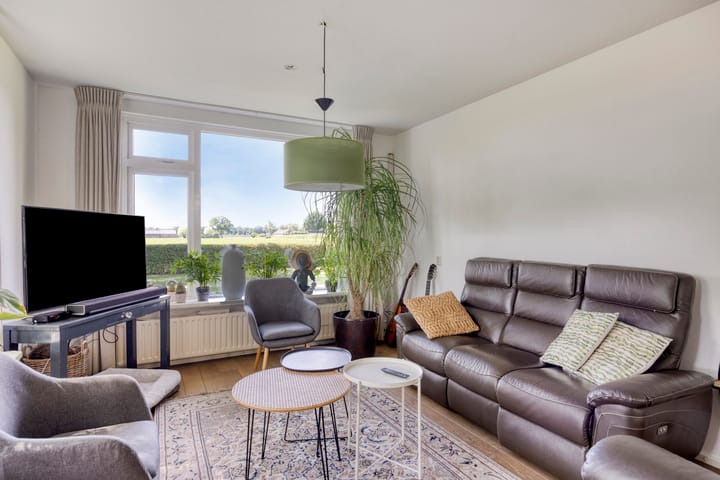 Foto 11 van Vale Peelweg 4