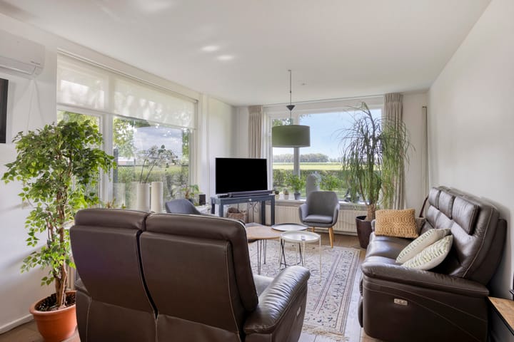 Foto 12 van Vale Peelweg 4