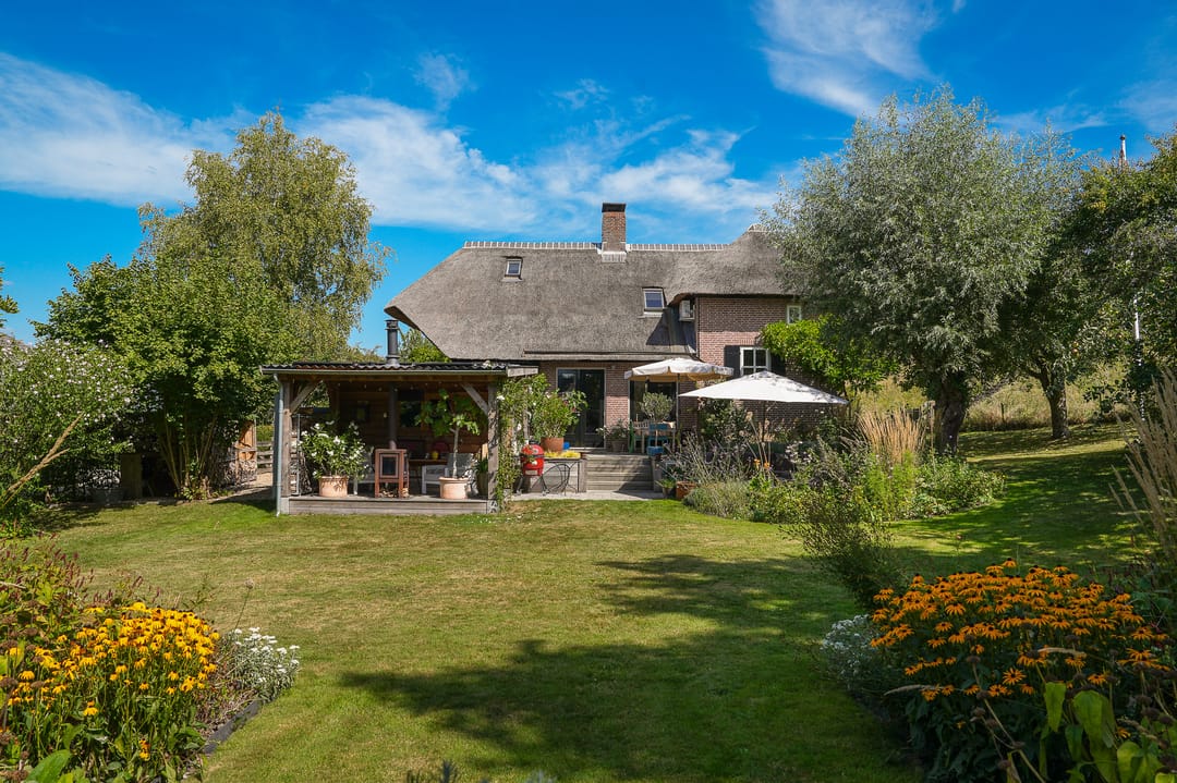 Photo 2 of Waalbandijk 21