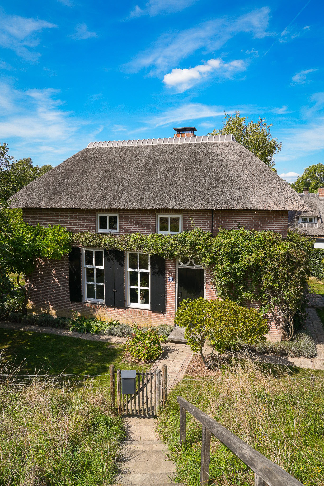 Photo 72 of Waalbandijk 21