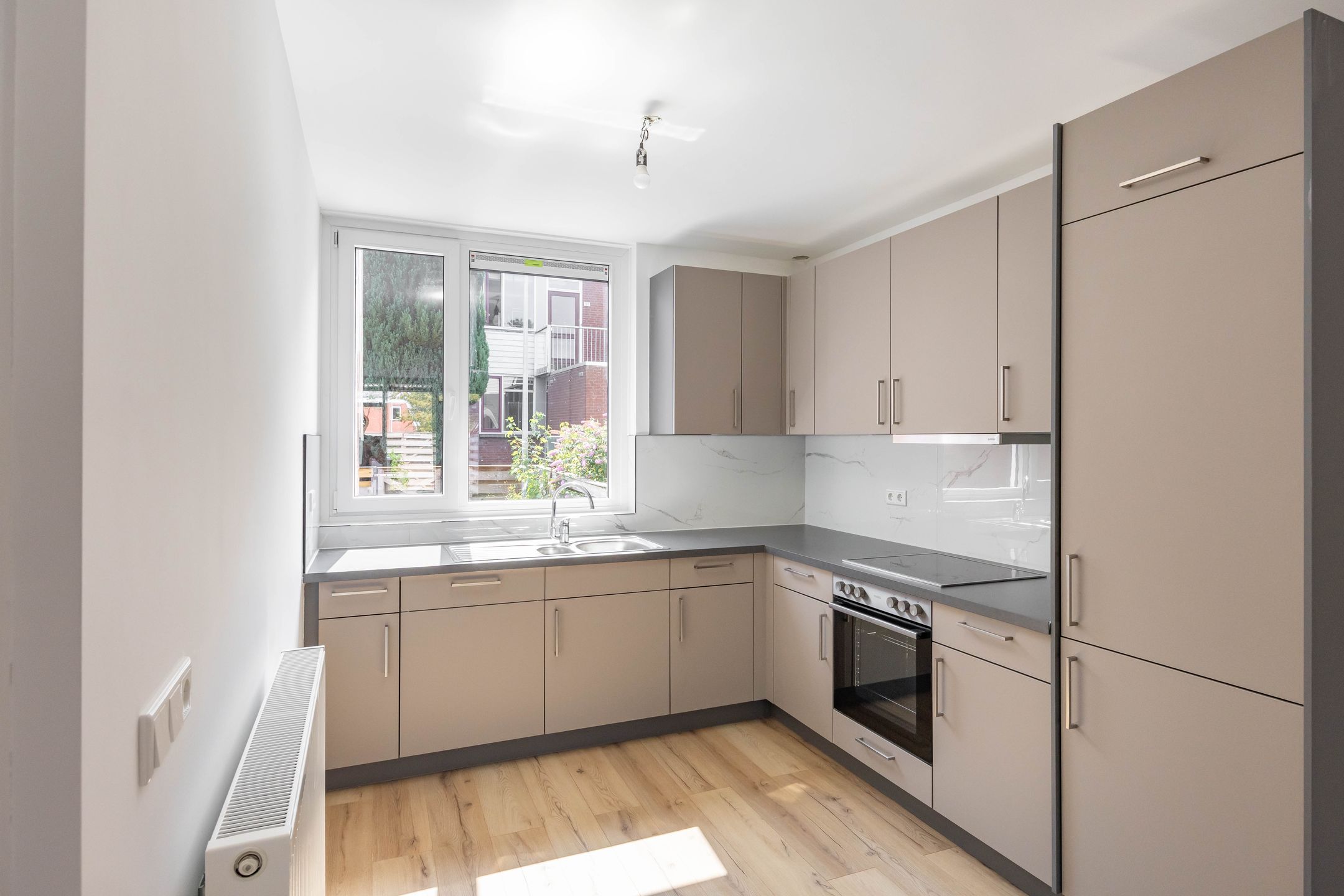 Photo 3 of Kremersheerd 106