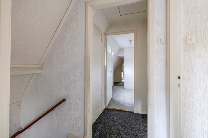 Foto 24 van van Nispenstraat 3