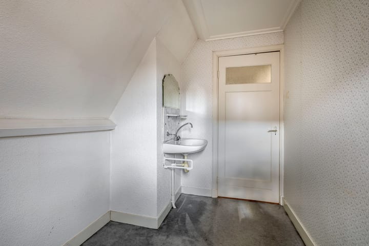 Foto 26 van van Nispenstraat 3