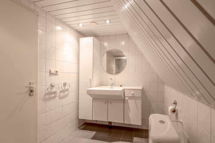 Foto 31 van van Nispenstraat 3