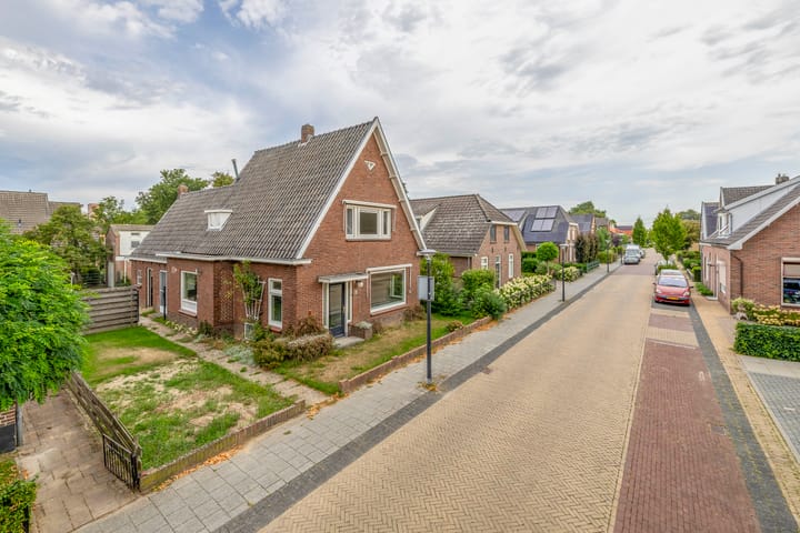 Foto 44 van van Nispenstraat 3