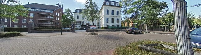 Vooraanzicht en straatbeeld